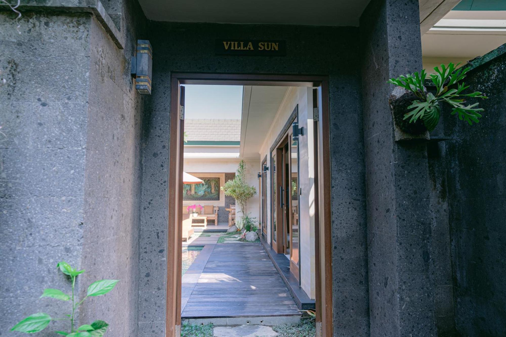 2 Seasons Villa Sun - Luxury With Private Pool Ubud Extérieur photo