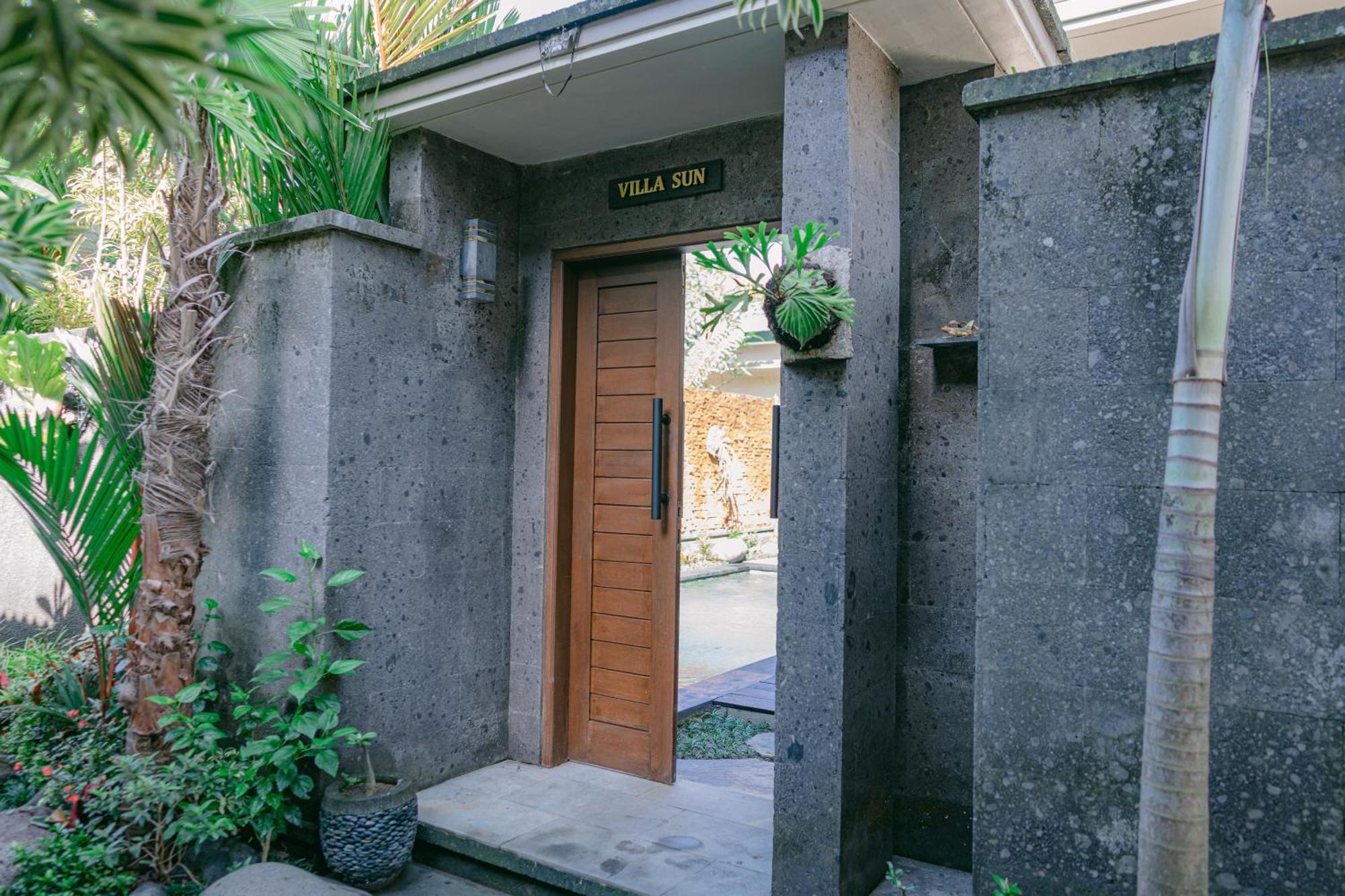 2 Seasons Villa Sun - Luxury With Private Pool Ubud Extérieur photo